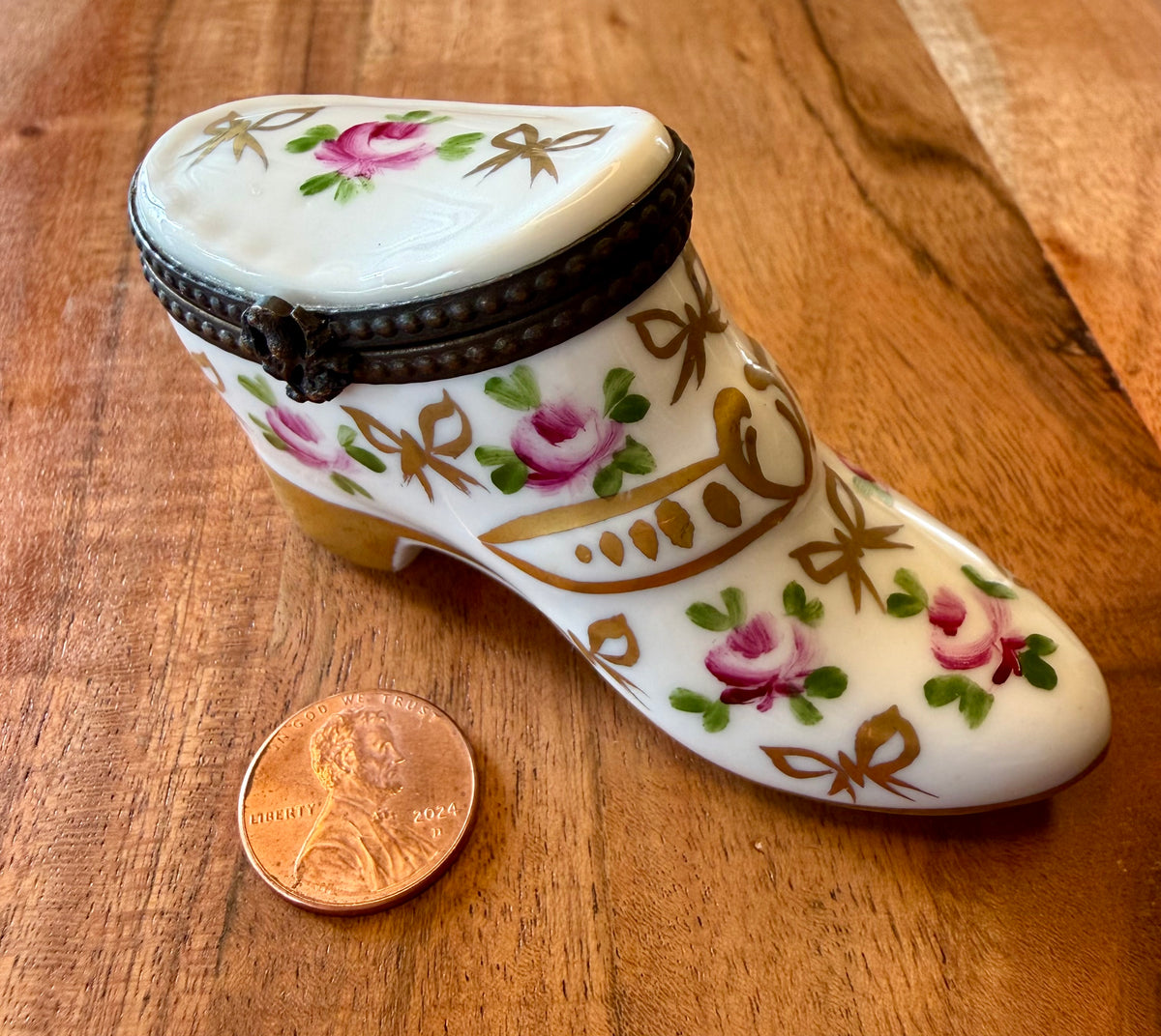FB Mini Shoe Box