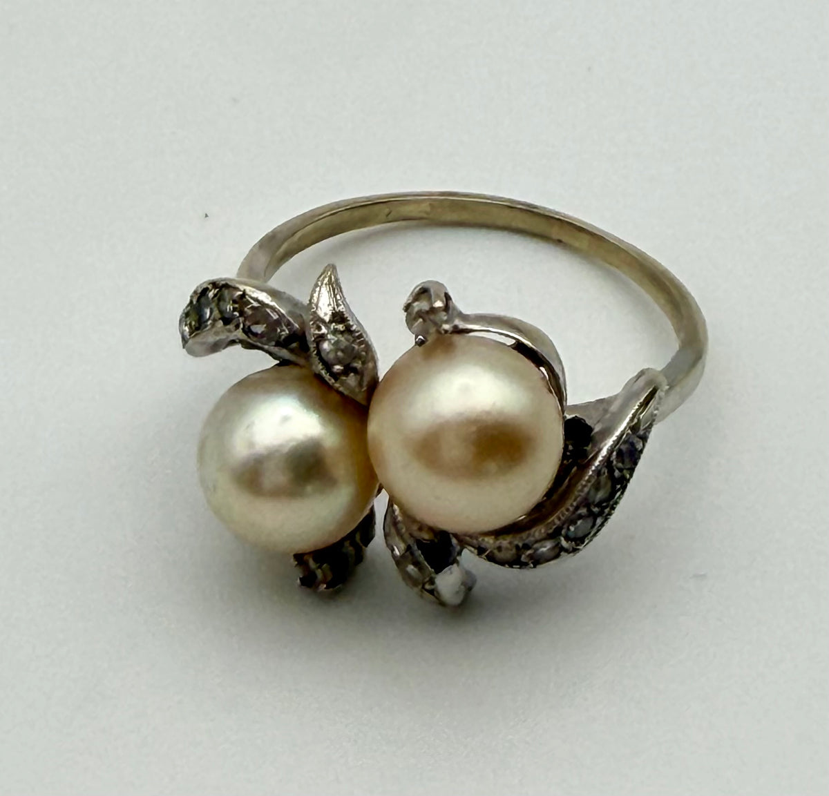 14 KT Gold Ring with Pearls & Diamonds