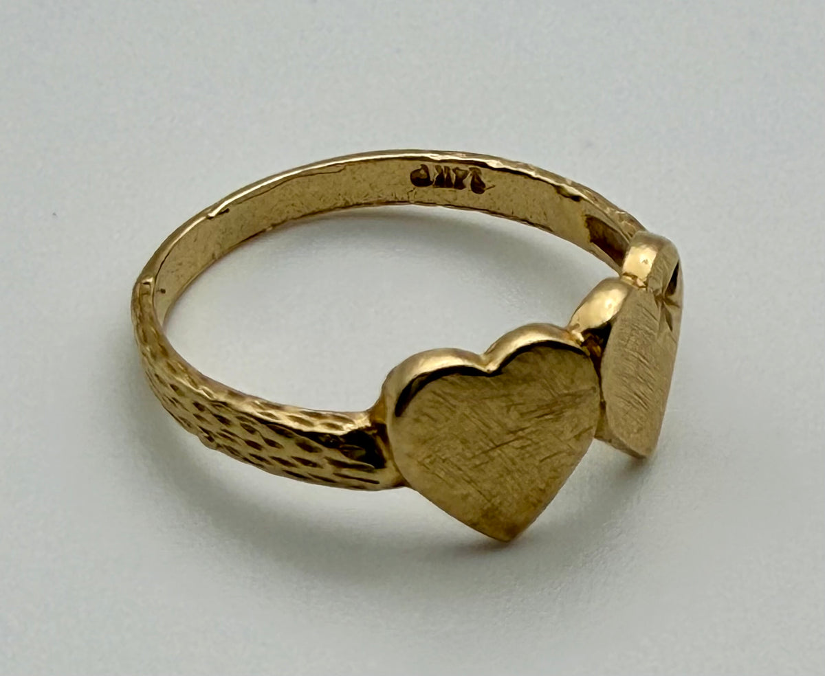 14 KT Gold Hearts Ring