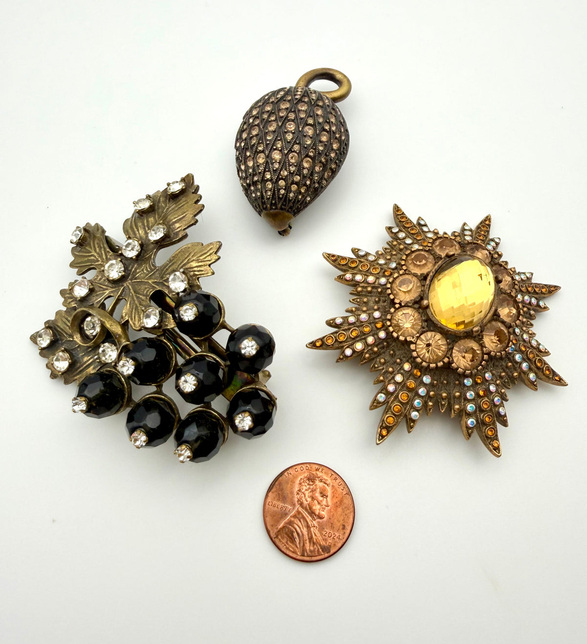 Vintage Brooches Lot of 3