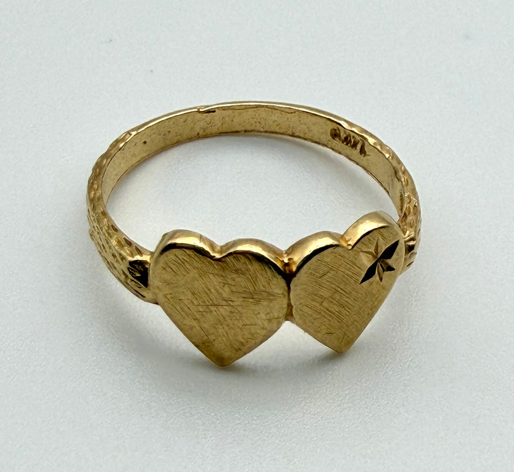 14 KT Gold Hearts Ring