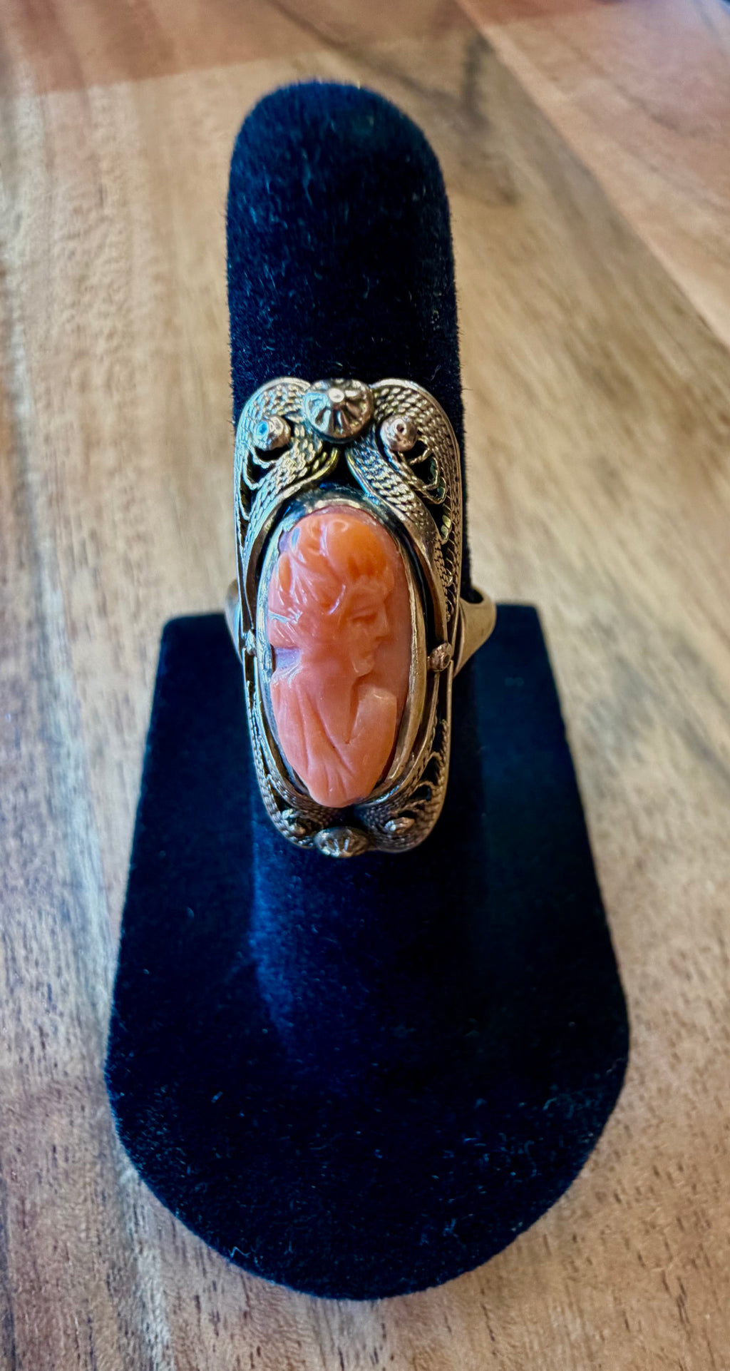 10K Gold Coral Cameo Pinky Ring