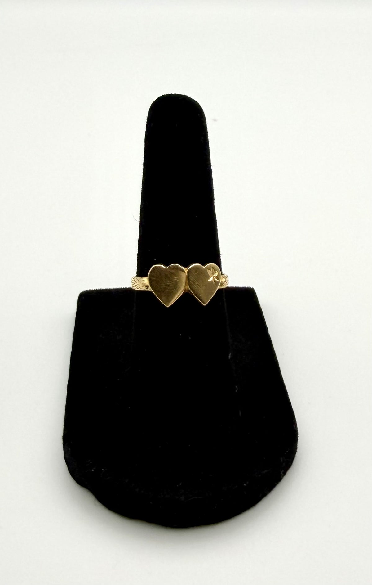 14 KT Gold Hearts Ring