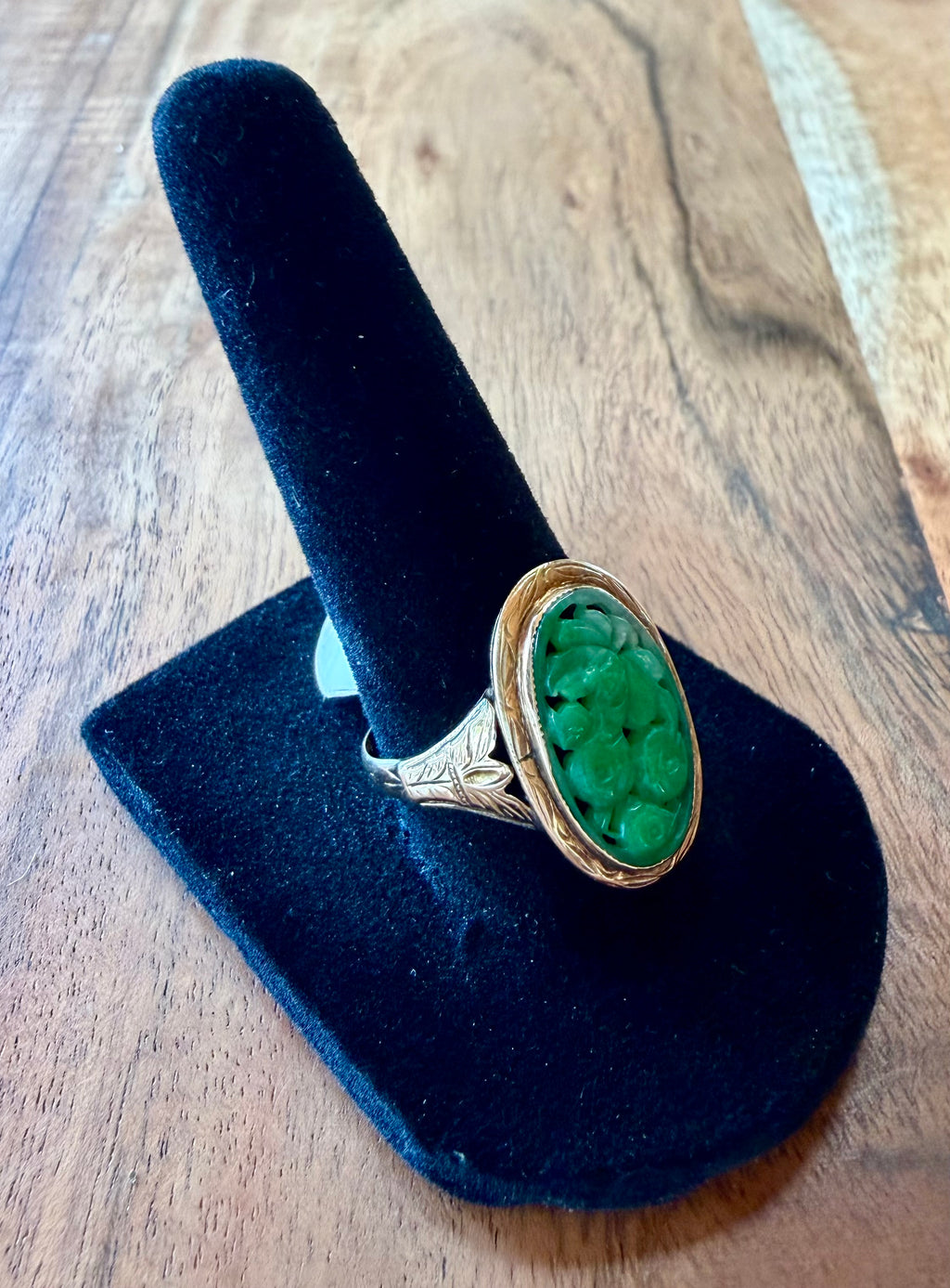 14K Gold & Jade Ring