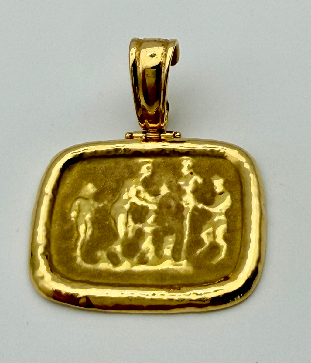 18 KT Gold Pendant with “People Scene”