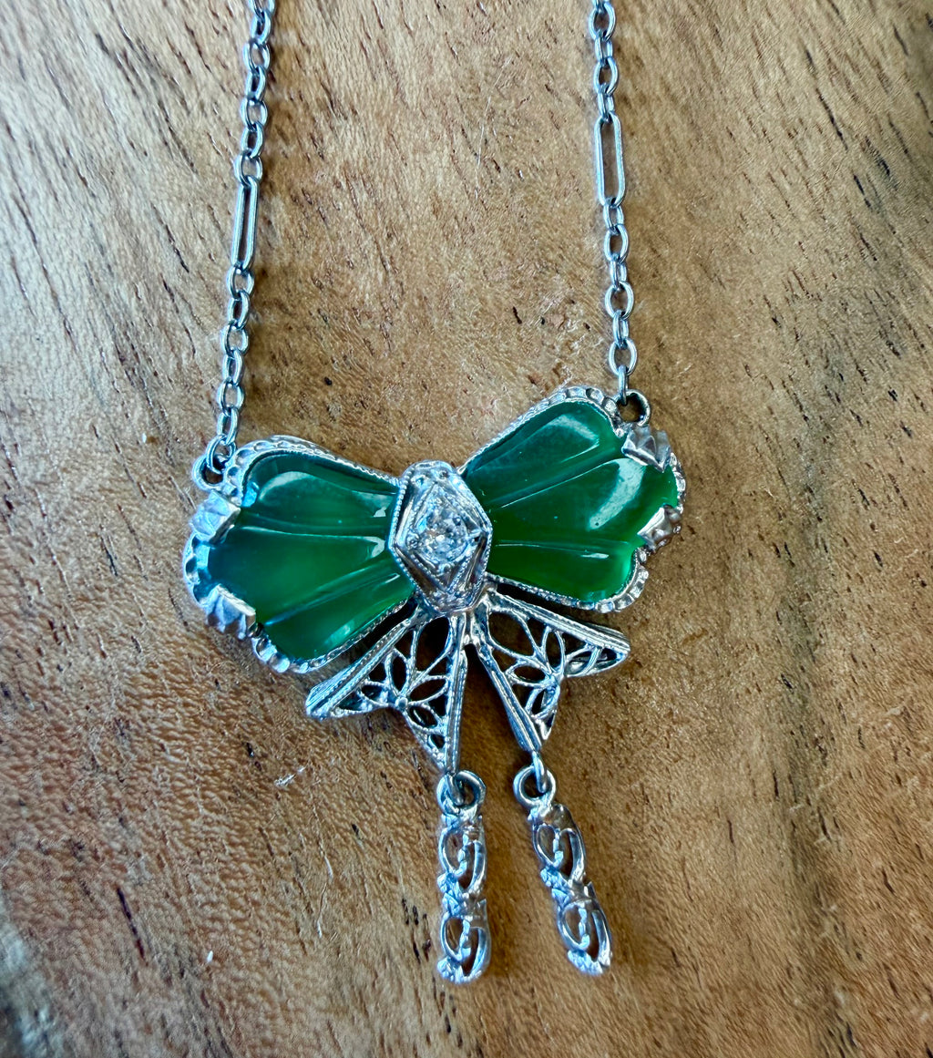 10 KT Diamond Art Deco Necklace
