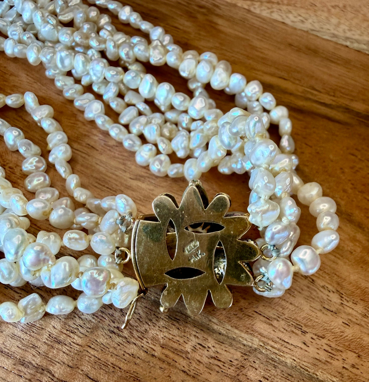 Pearl Stone Necklace 14 KT